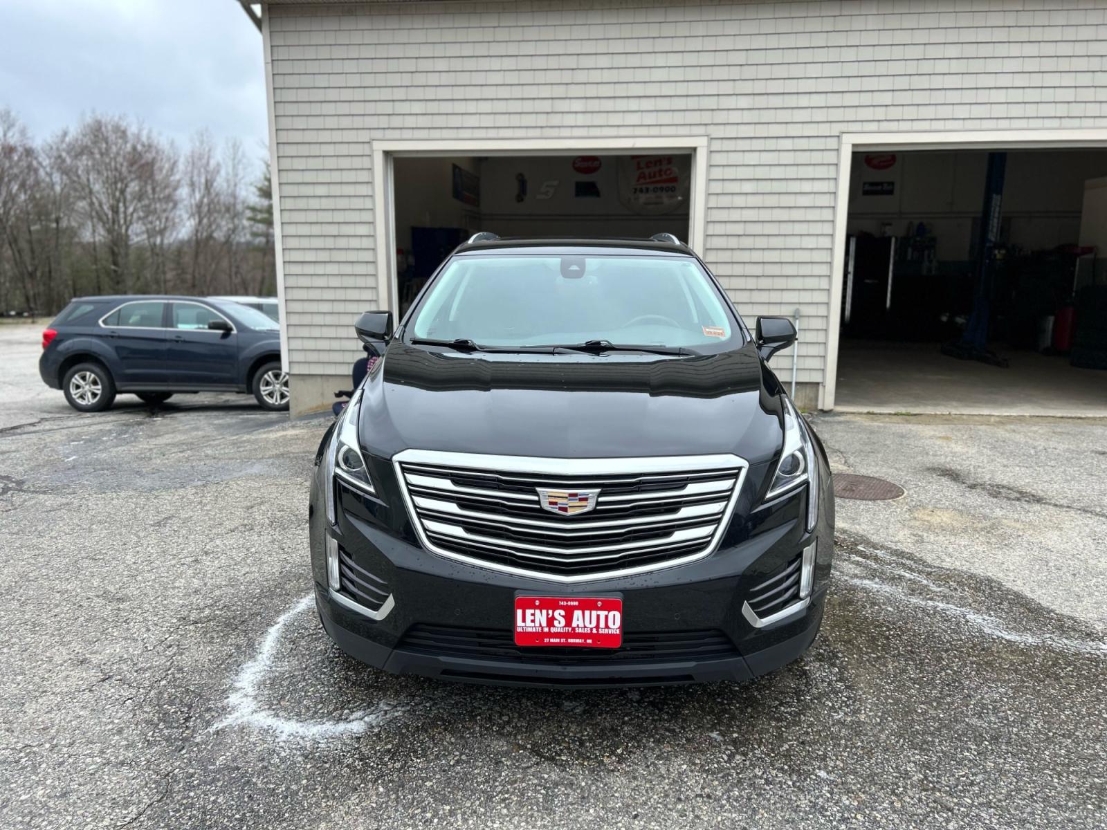 2017 Black /Black Cadillac XT5 Premium Luxury (1GYKNDRS6HZ) with an 3.6L V6 DOHC 24V engine, 8A transmission, located at 27 Main St., Norway, MD, 04268, (207) 743-0900, 44.199795, -70.530807 - Photo #1
